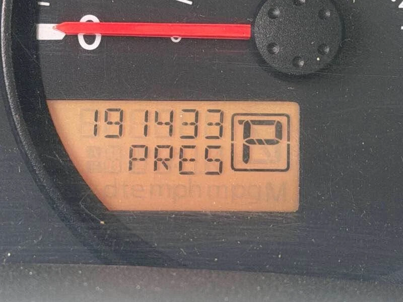 2013 Nissan Frontier 2nd Gen - Image 12 of 12