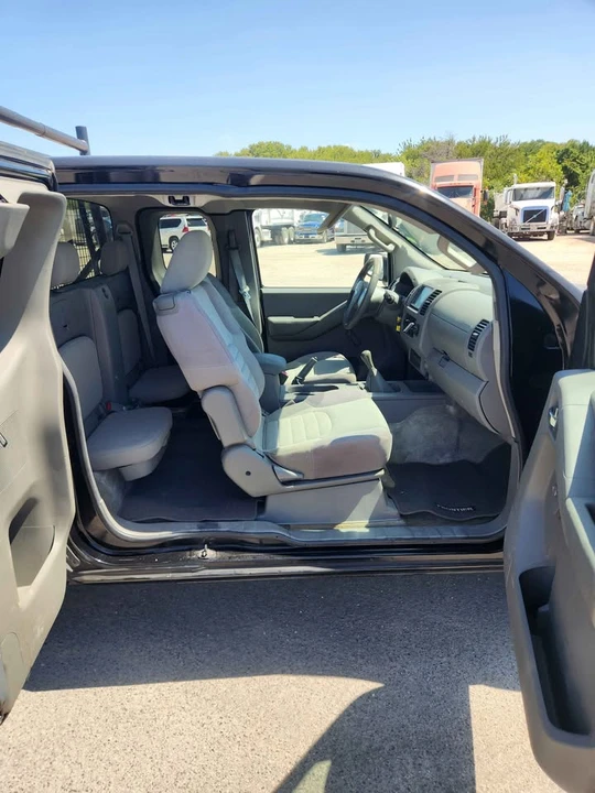 2013 Nissan Frontier 2nd Gen - Image 7 of 14