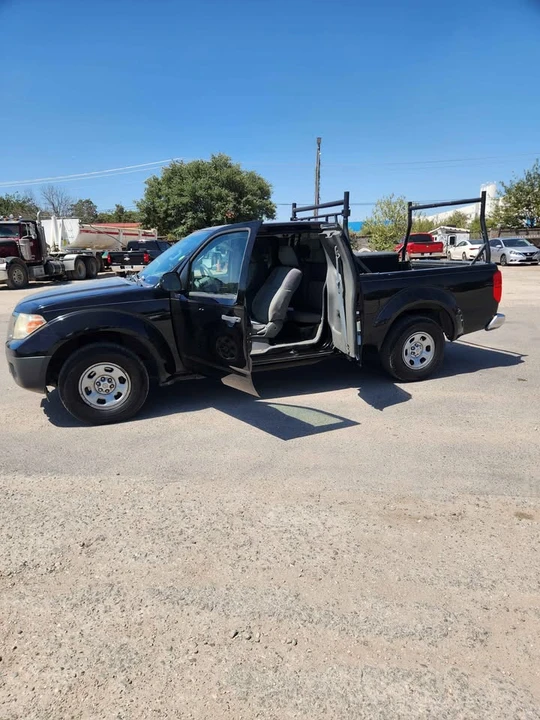 2013 Nissan Frontier 2nd Gen - Image 13 of 14