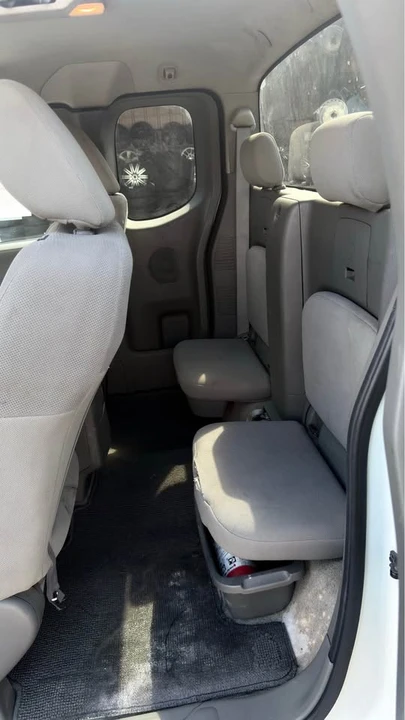 2013 Nissan Frontier 2nd Gen - Image 7 of 10