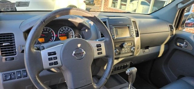 2013 Nissan Frontier 2nd Gen - Image 12 of 21