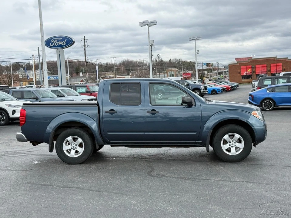 2013 Nissan Frontier 2nd Gen - Image 2 of 12