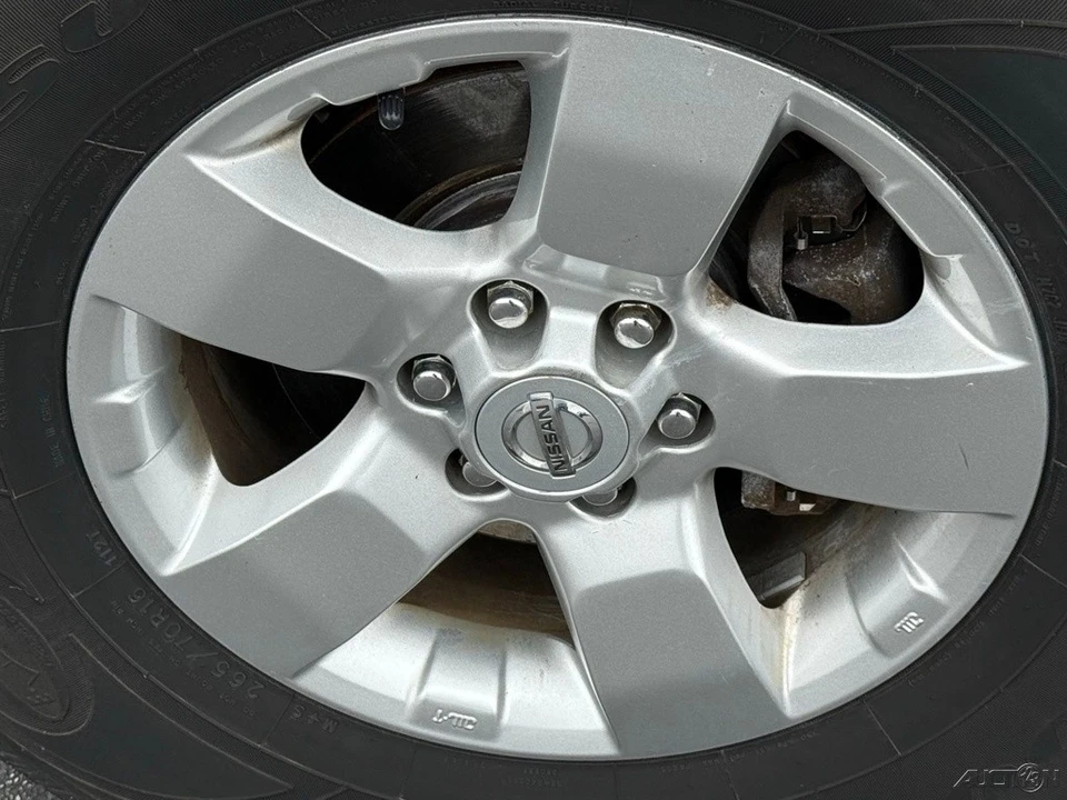 2013 Nissan Frontier 2nd Gen - Image 10 of 12