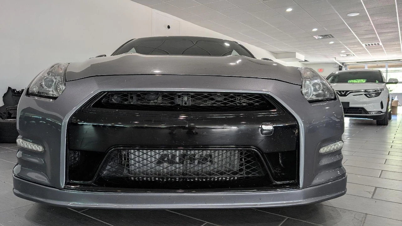 2013 Nissan R35 GT-R Black Edition - Image 4 of 31
