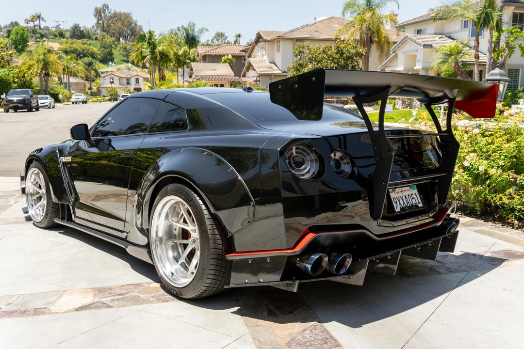 2013 Nissan R35 GT-R Black Edition - Image 4 of 31