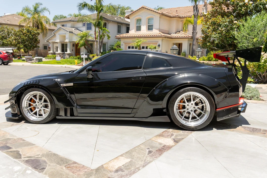 2013 Nissan R35 GT-R Black Edition - Image 3 of 31