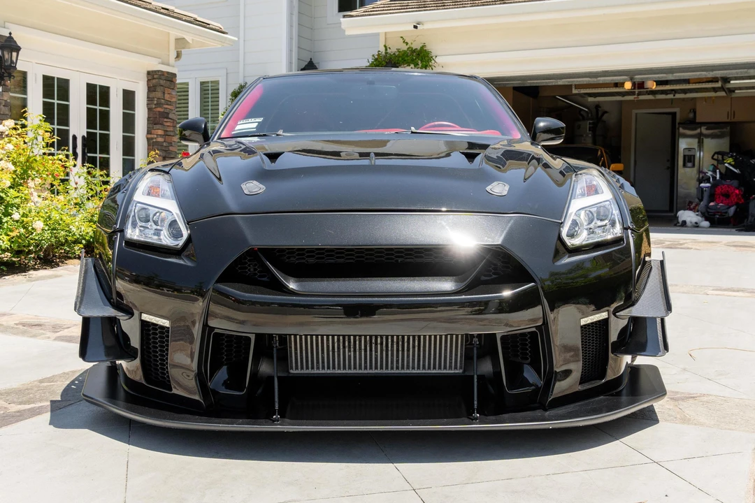 2013 Nissan R35 GT-R Black Edition - Image 2 of 31