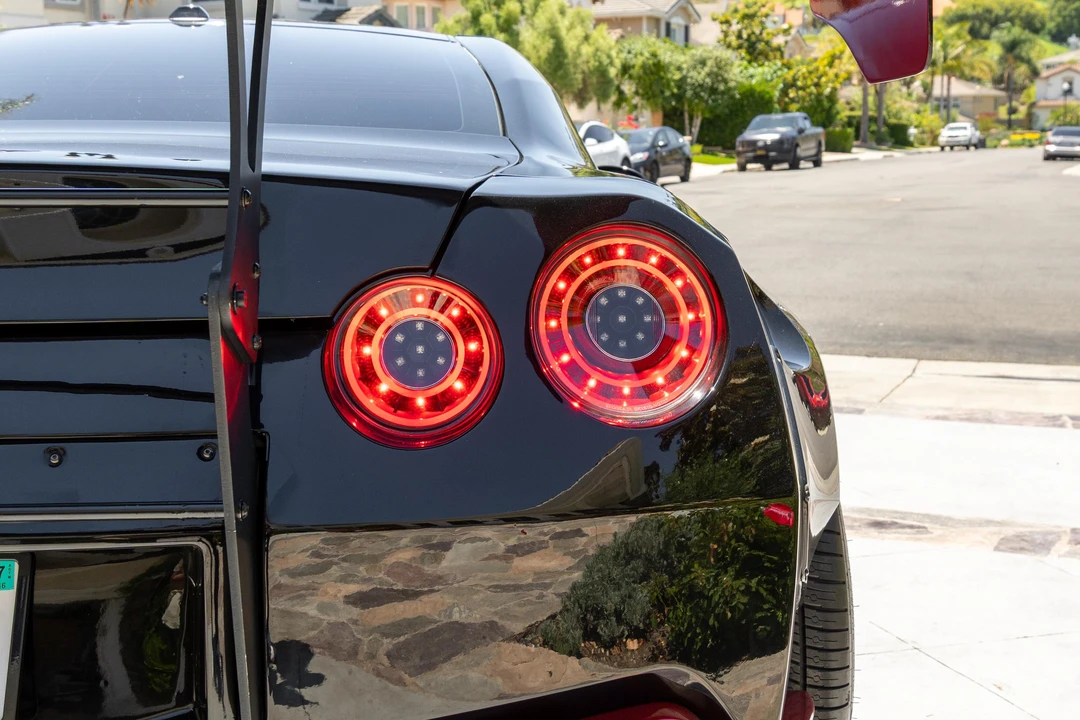 2013 Nissan R35 GT-R Black Edition - Image 26 of 31