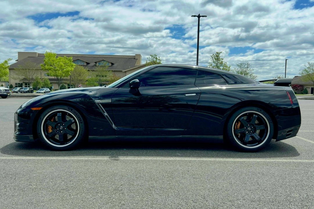 2013 Nissan R35 GT-R Black Edition - Image 3 of 31