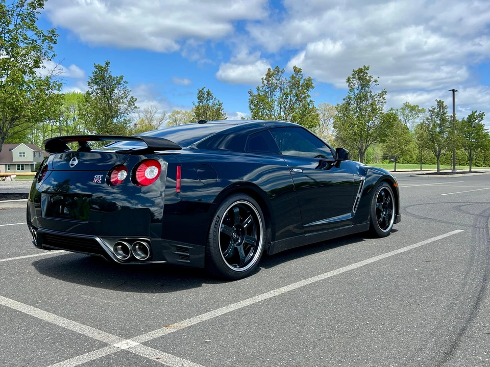 2013 Nissan R35 GT-R Black Edition - Image 14 of 31