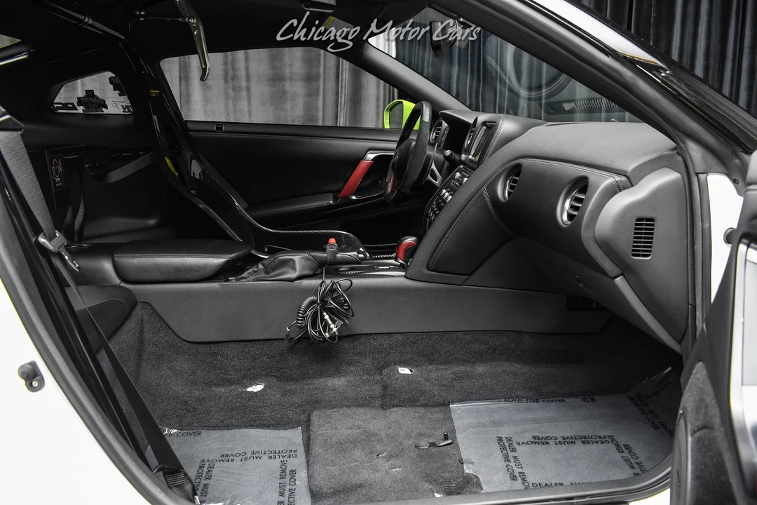 2013 Nissan R35 GT-R Premium - Image 18 of 31