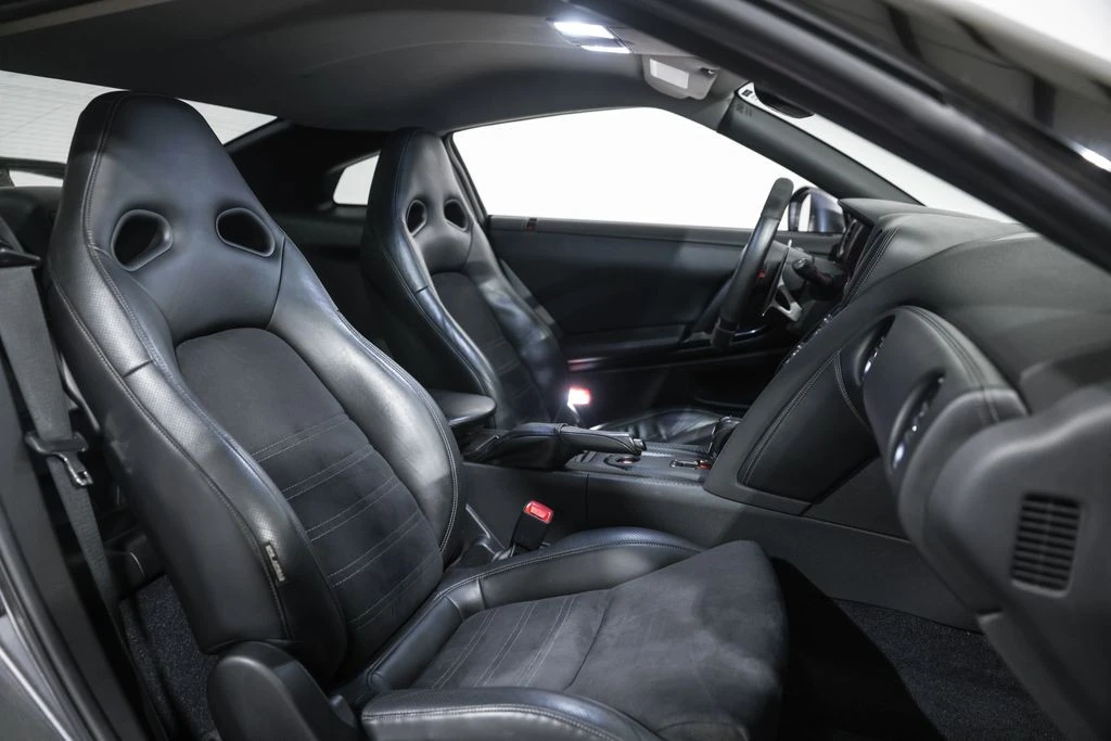 2013 Nissan R35 GT-R Premium - Image 24 of 31
