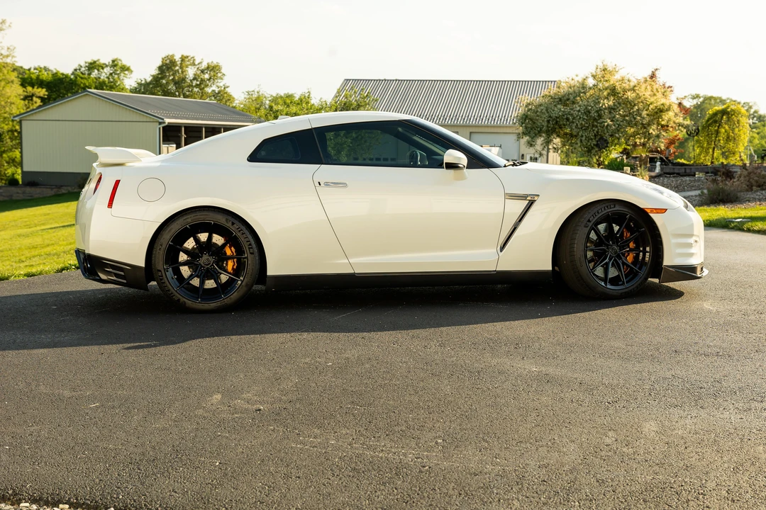 2013 Nissan R35 GT-R Premium - Image 13 of 31