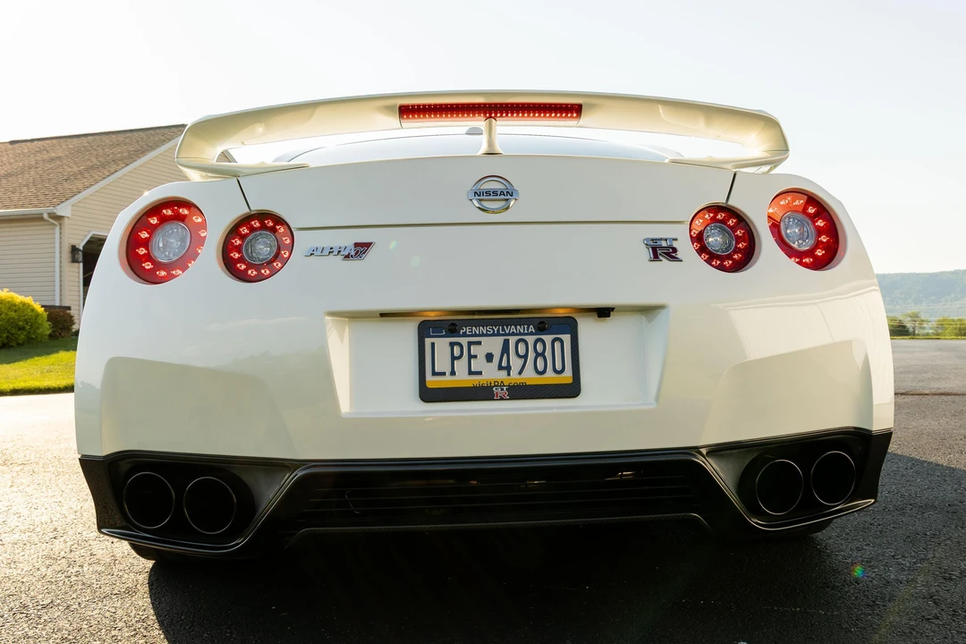 2013 Nissan R35 GT-R Premium - Image 5 of 31