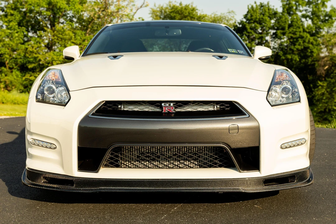2013 Nissan R35 GT-R Premium - Image 2 of 31