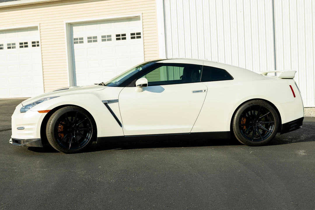 2013 Nissan R35 GT-R Premium - Image 3 of 31