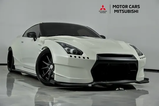 2013 Nissan GT-R Premium