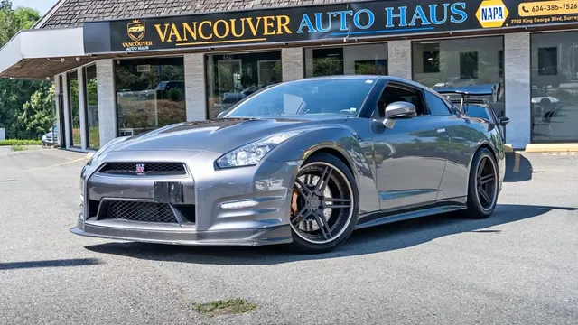 2013 Nissan GT-R Premium