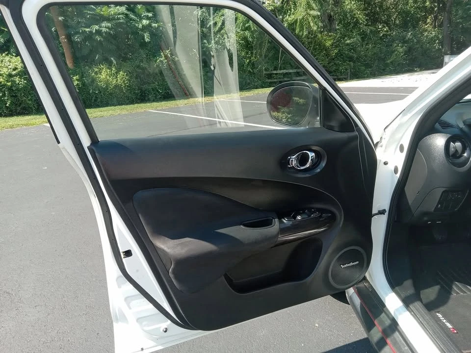 2013 Nissan Juke - Image 10 of 20
