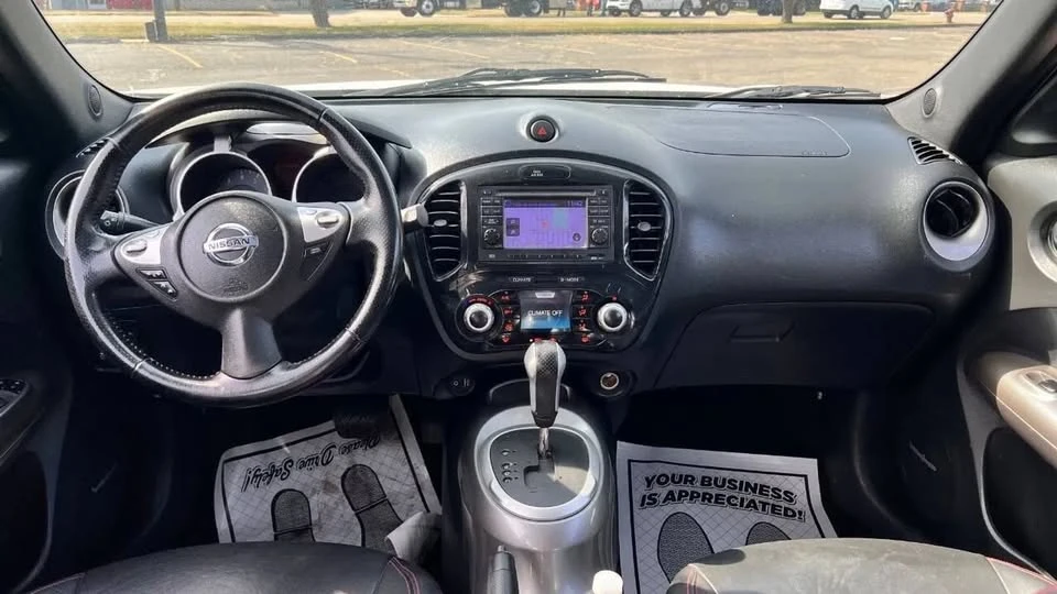 2013 Nissan Juke - Image 8 of 13