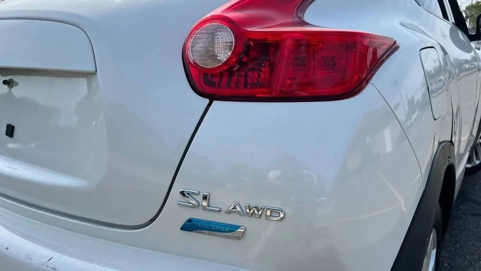 2013 Nissan Juke - Image 5 of 13