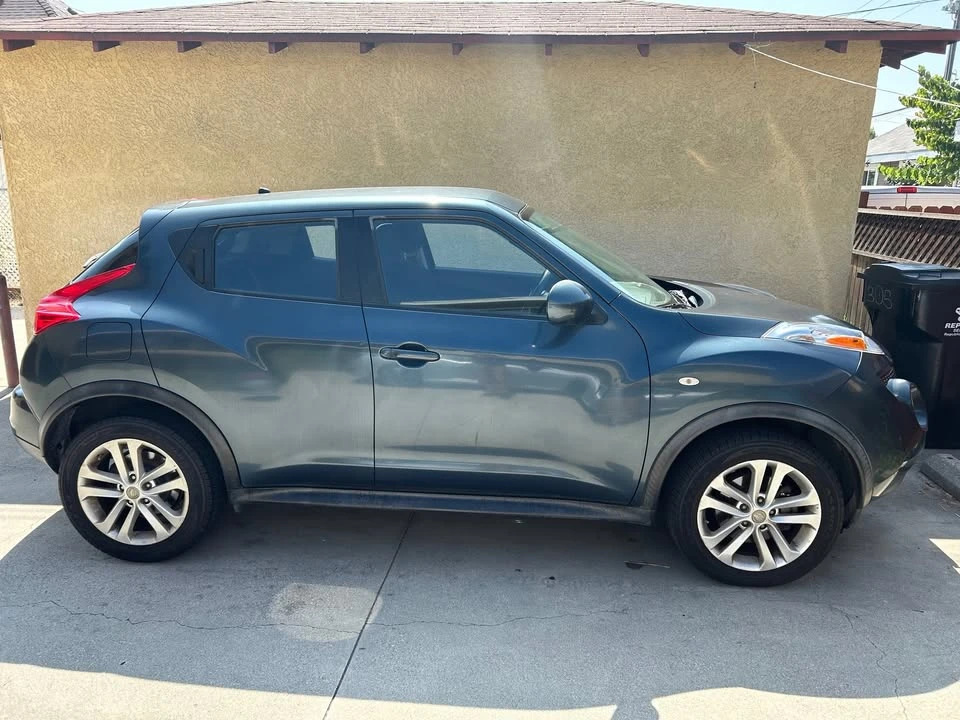 2013 Nissan Juke - Image 4 of 10