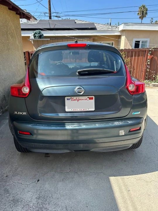 2013 Nissan Juke - Image 2 of 10
