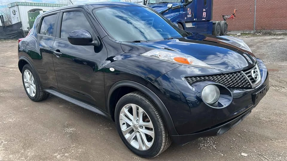 2013 Nissan Juke - Image 11 of 16