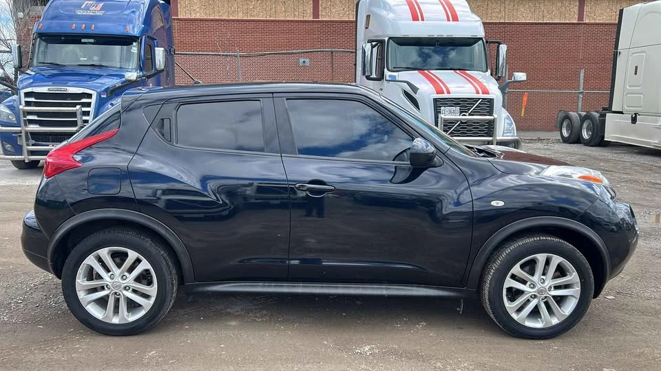 2013 Nissan Juke - Image 8 of 16