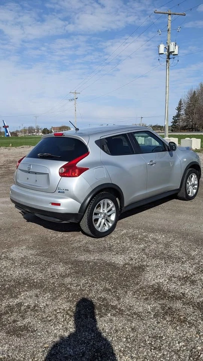 2013 Nissan Juke - Image 5 of 16