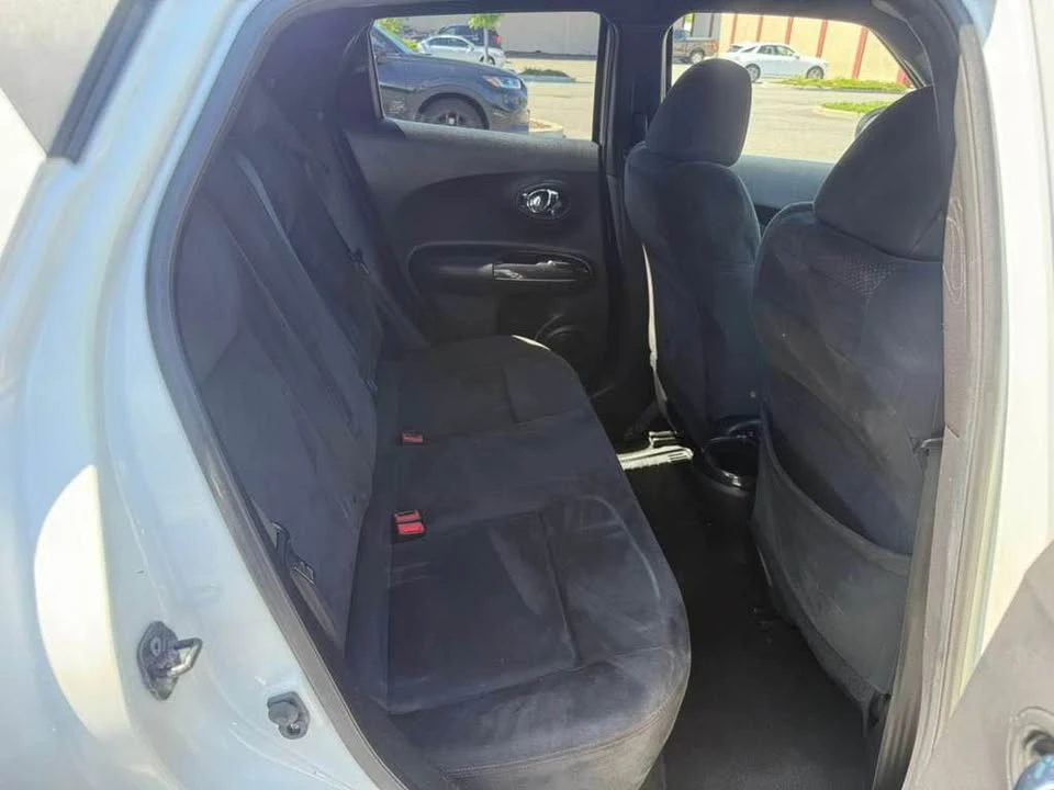 2013 Nissan Juke - Image 12 of 19