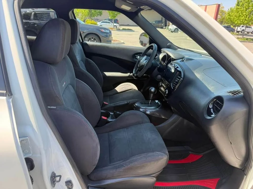 2013 Nissan Juke - Image 13 of 19