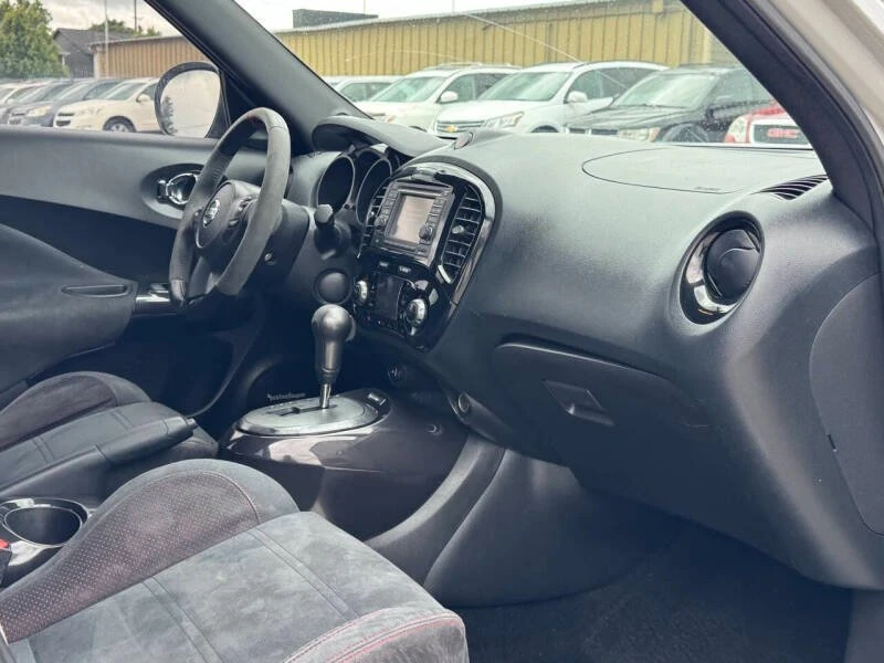 2013 Nissan Juke - Image 15 of 20
