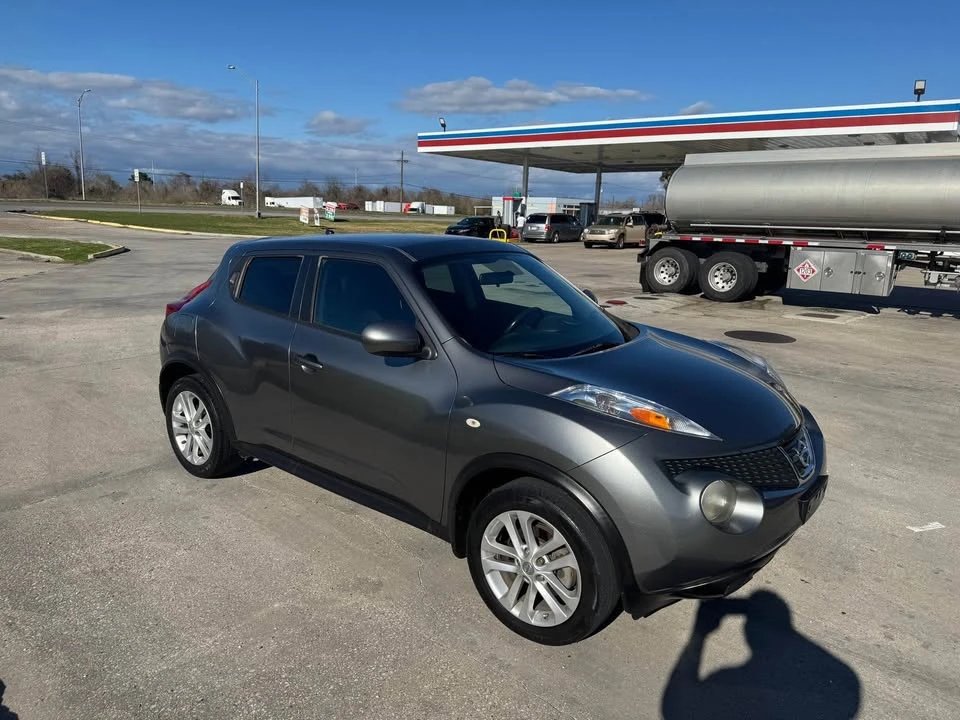 2013 Nissan Juke - Image 3 of 8
