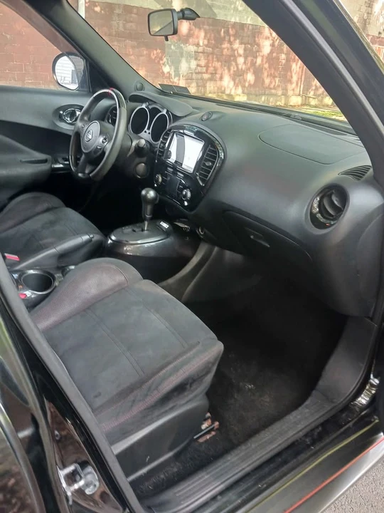 2013 Nissan Juke - Image 13 of 18