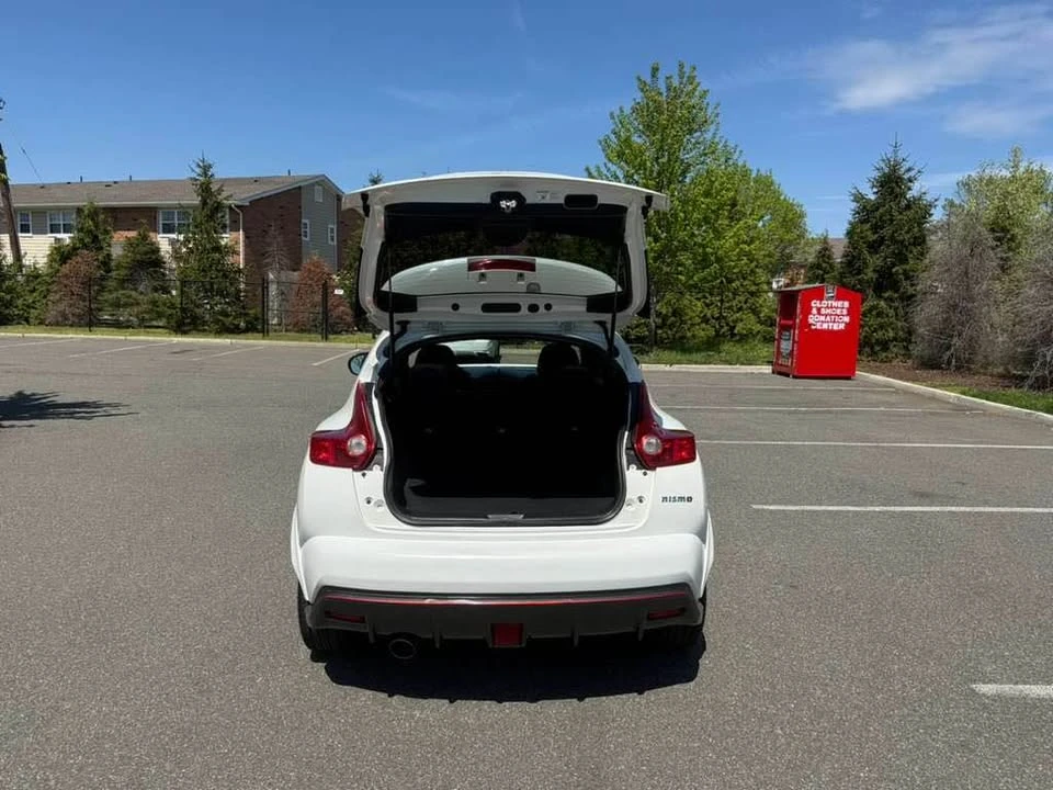 2013 Nissan Juke - Image 11 of 19