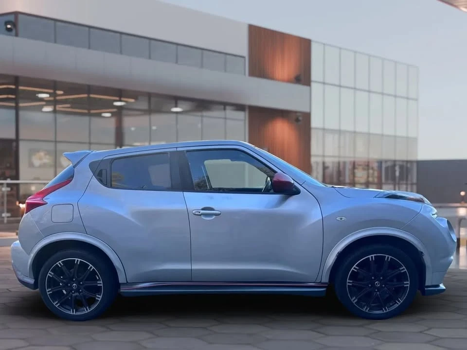 2013 Nissan Juke - Image 4 of 20