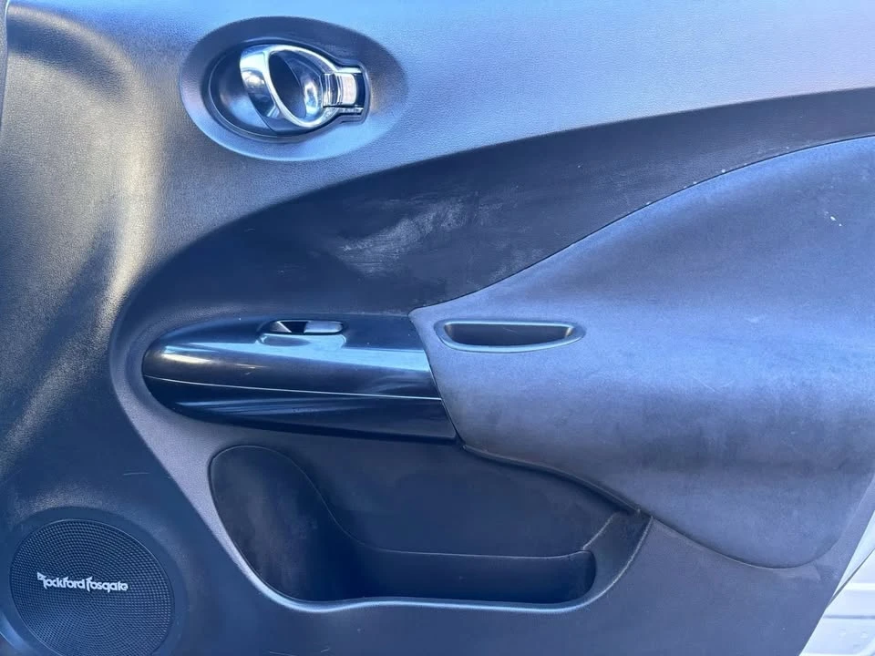 2013 Nissan Juke - Image 14 of 20
