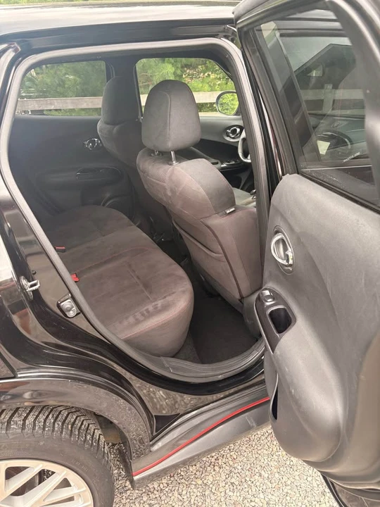2013 Nissan Juke - Image 12 of 16