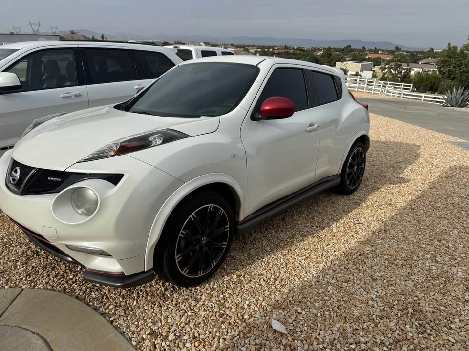 2013 Nissan Juke - Image 2 of 8