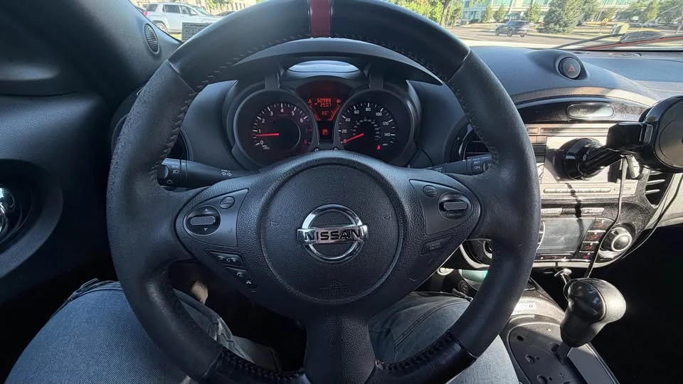 2013 Nissan Juke - Image 10 of 12