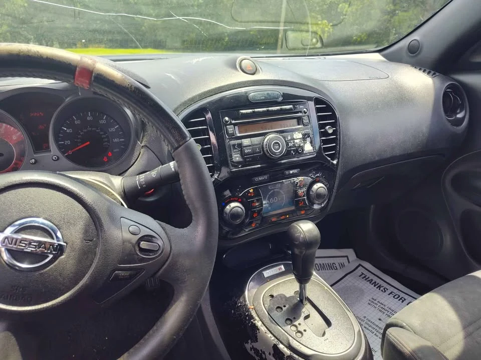 2013 Nissan Juke - Image 6 of 8
