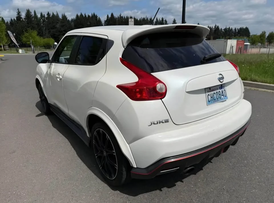2013 Nissan Juke - Image 2 of 10