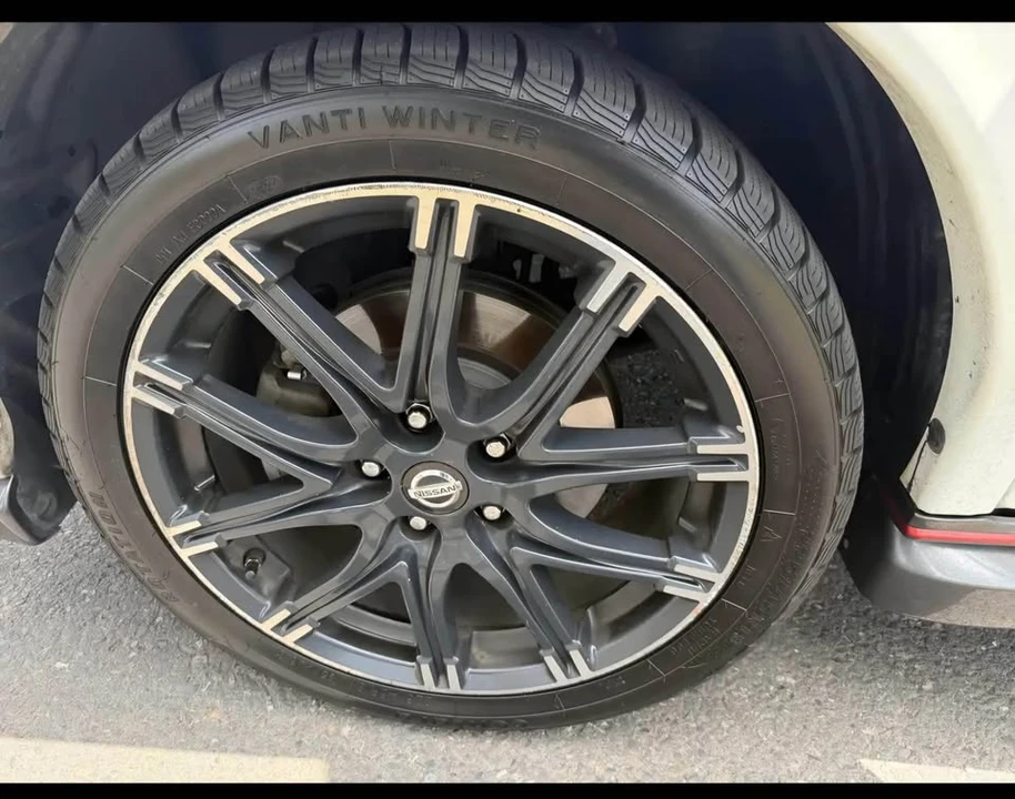 2013 Nissan Juke - Image 8 of 10