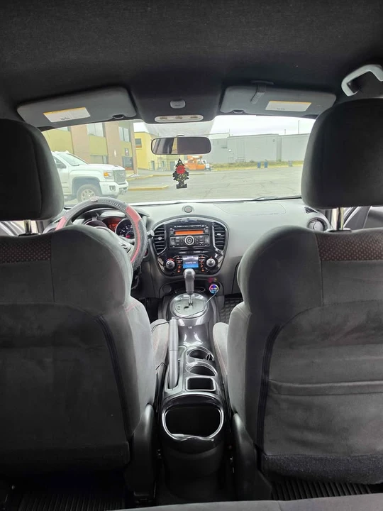 2013 Nissan Juke - Image 5 of 15