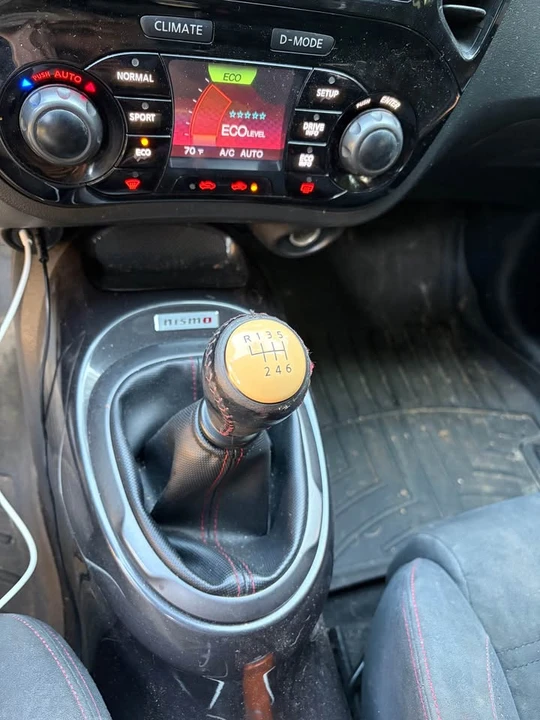 2013 Nissan Juke - Image 13 of 20