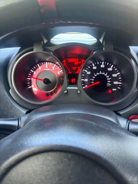 2013 Nissan Juke - Image 10 of 14