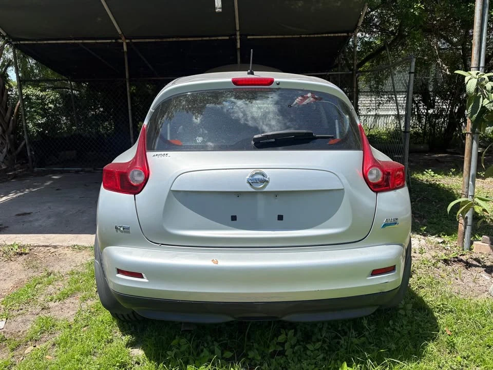 2013 Nissan Juke - Image 2 of 9