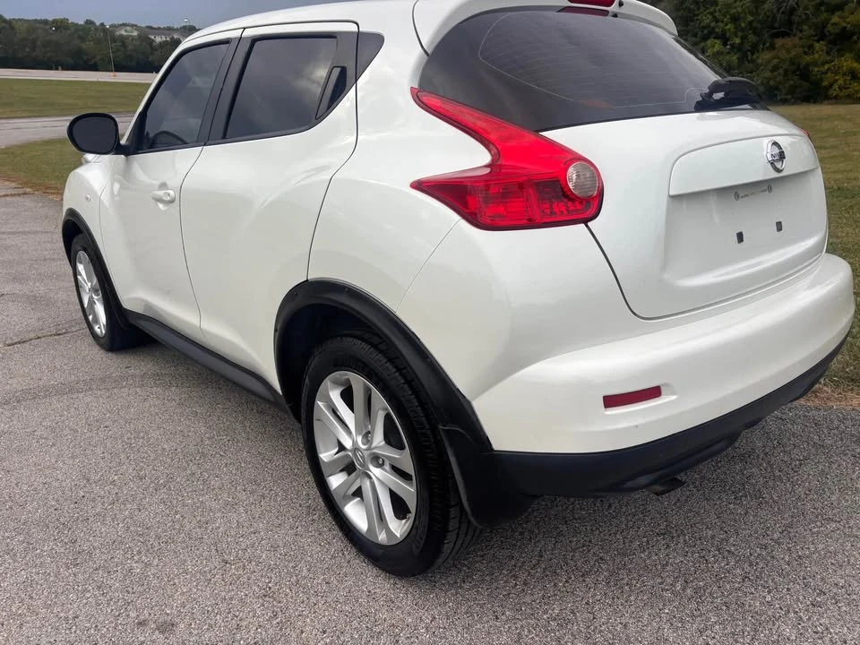 2013 Nissan Juke - Image 8 of 13