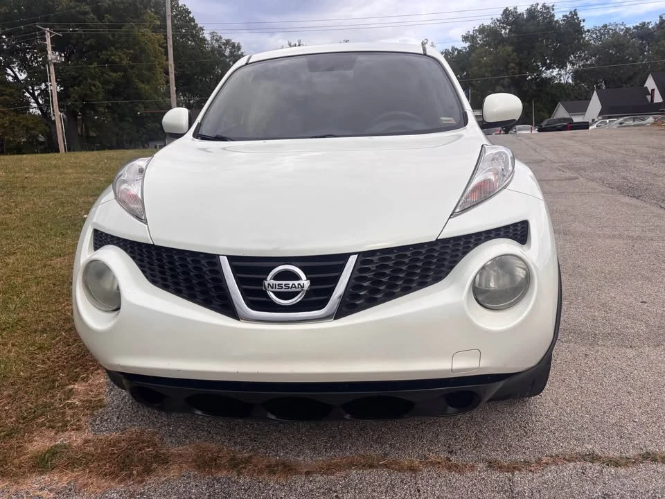 2013 Nissan Juke - Image 3 of 13